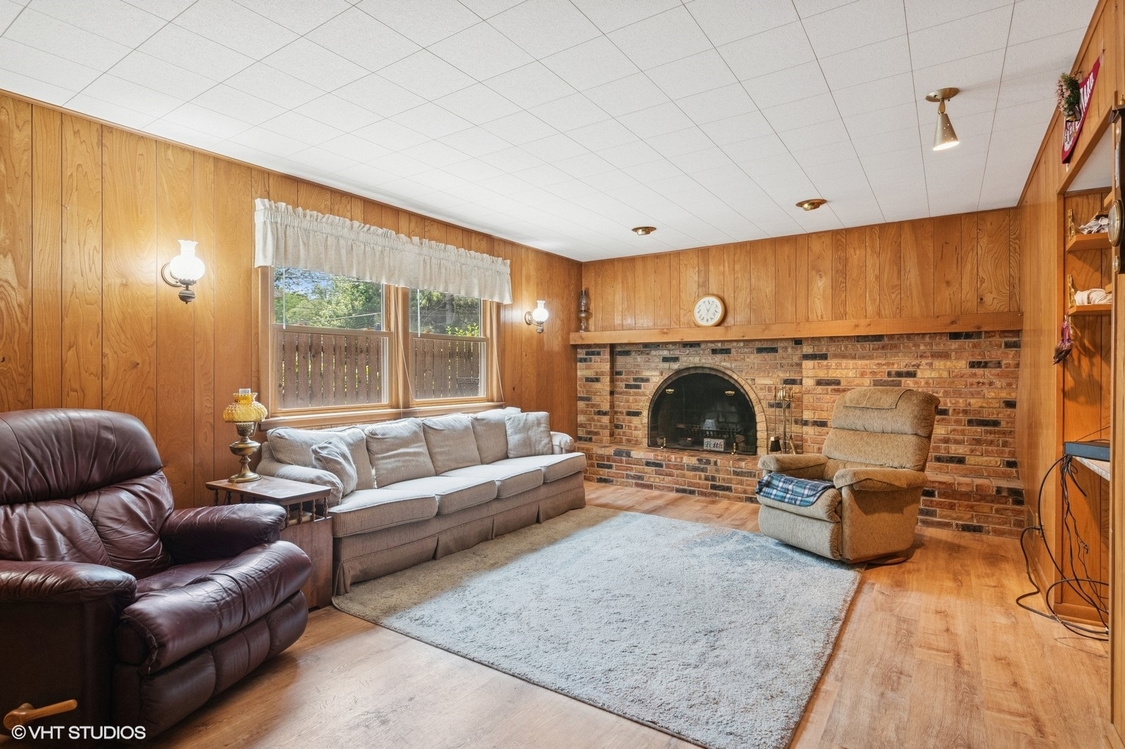 1615 E Miner Street, Arlington Heights, IL 60004