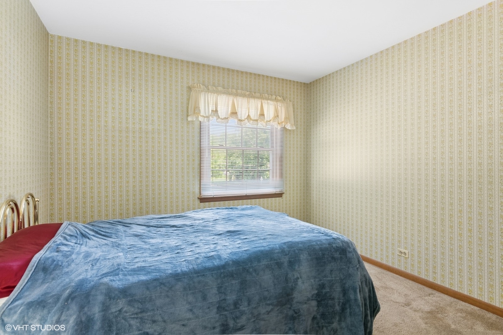 1615 E Miner Street, Arlington Heights, IL 60004