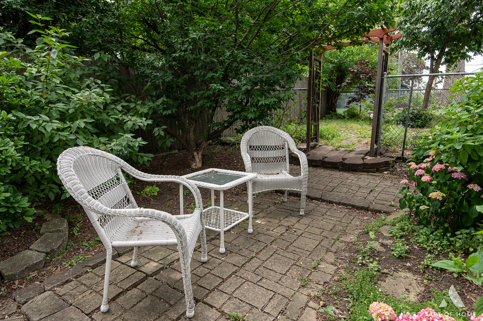 421 W Verret Street, Elmhurst, IL 60126