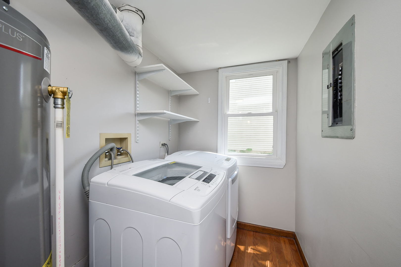 27W098 Walnut Drive, Winfield, IL 60190