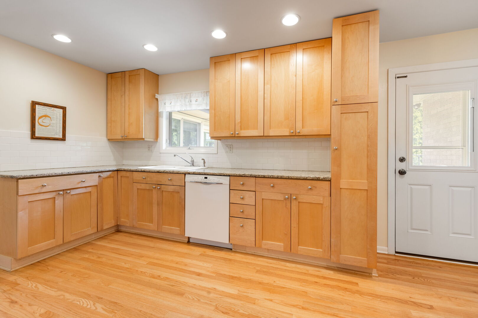 5205 Ellington Avenue, Western Springs, IL 60558