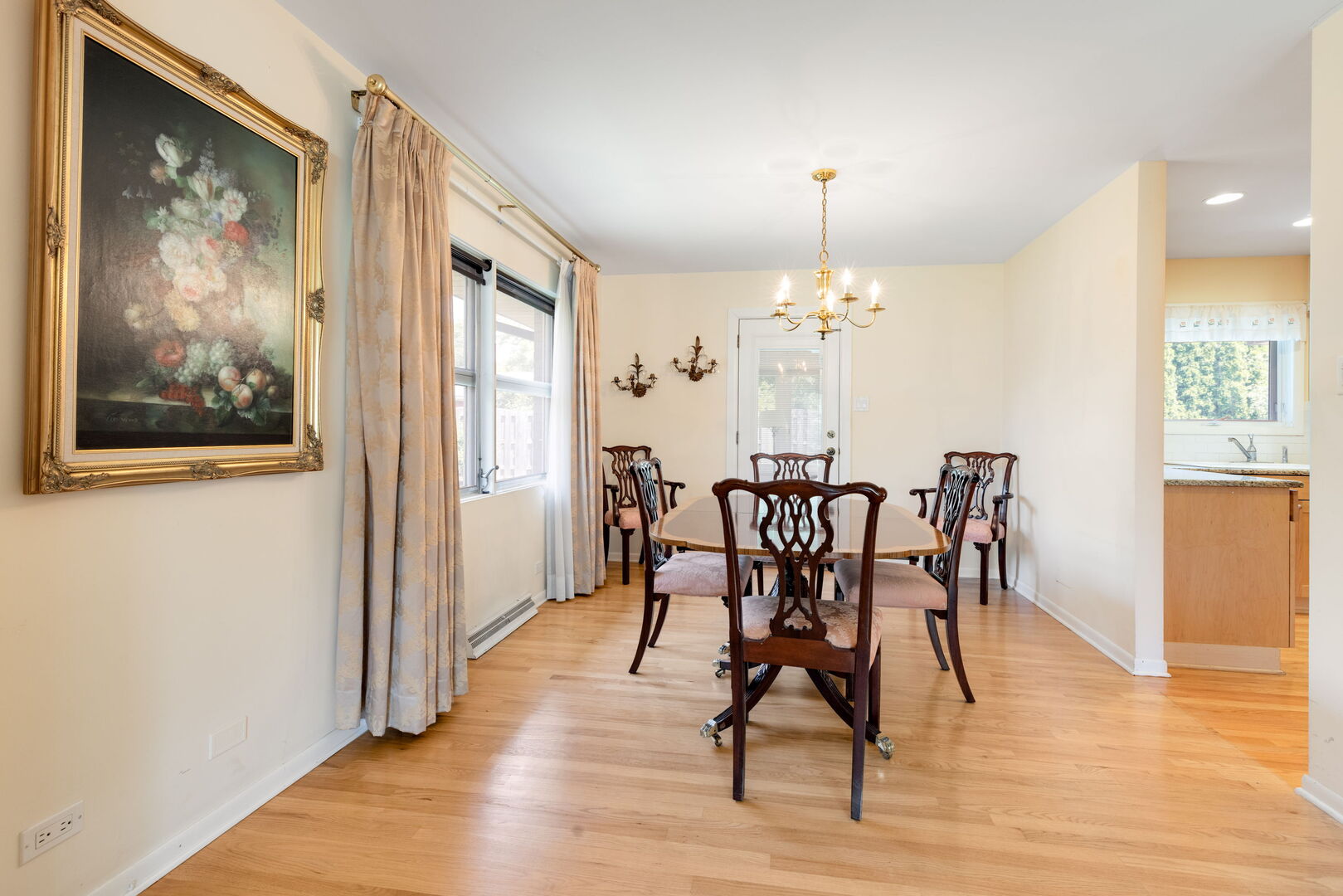 5205 Ellington Avenue, Western Springs, IL 60558