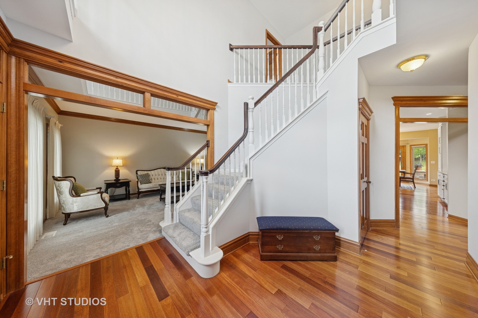 2249 kenyon Court, Aurora, IL 60502