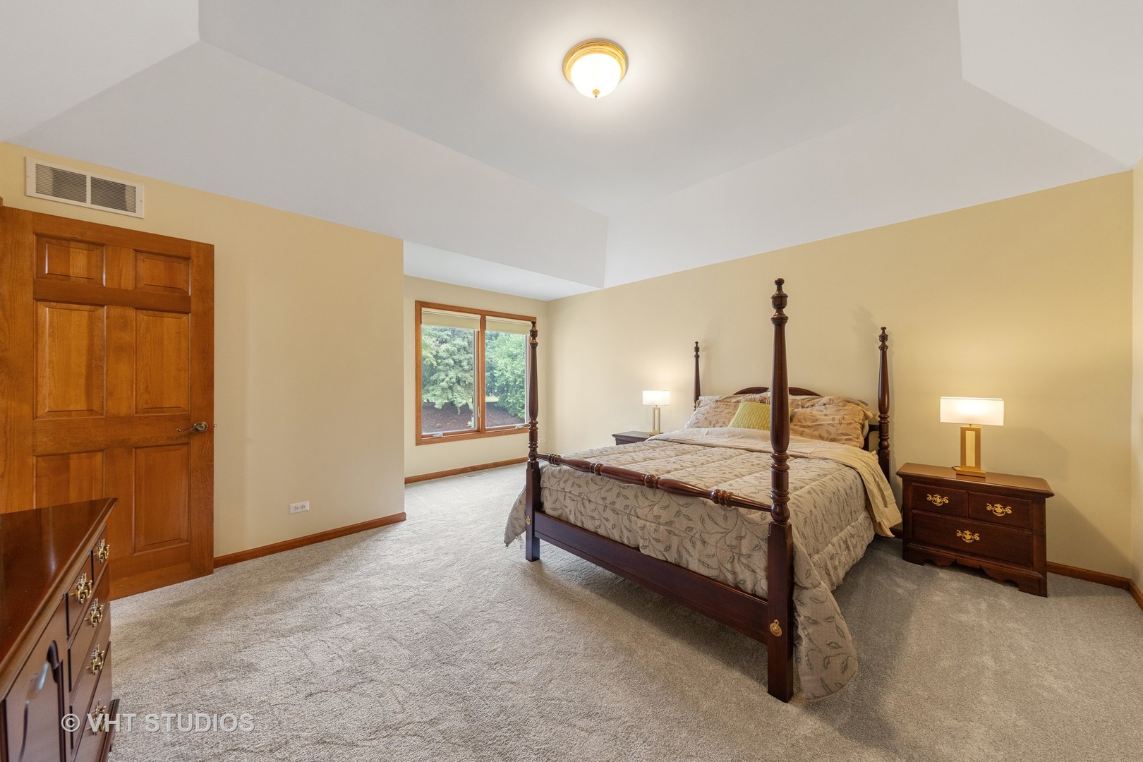 2249 kenyon Court, Aurora, IL 60502