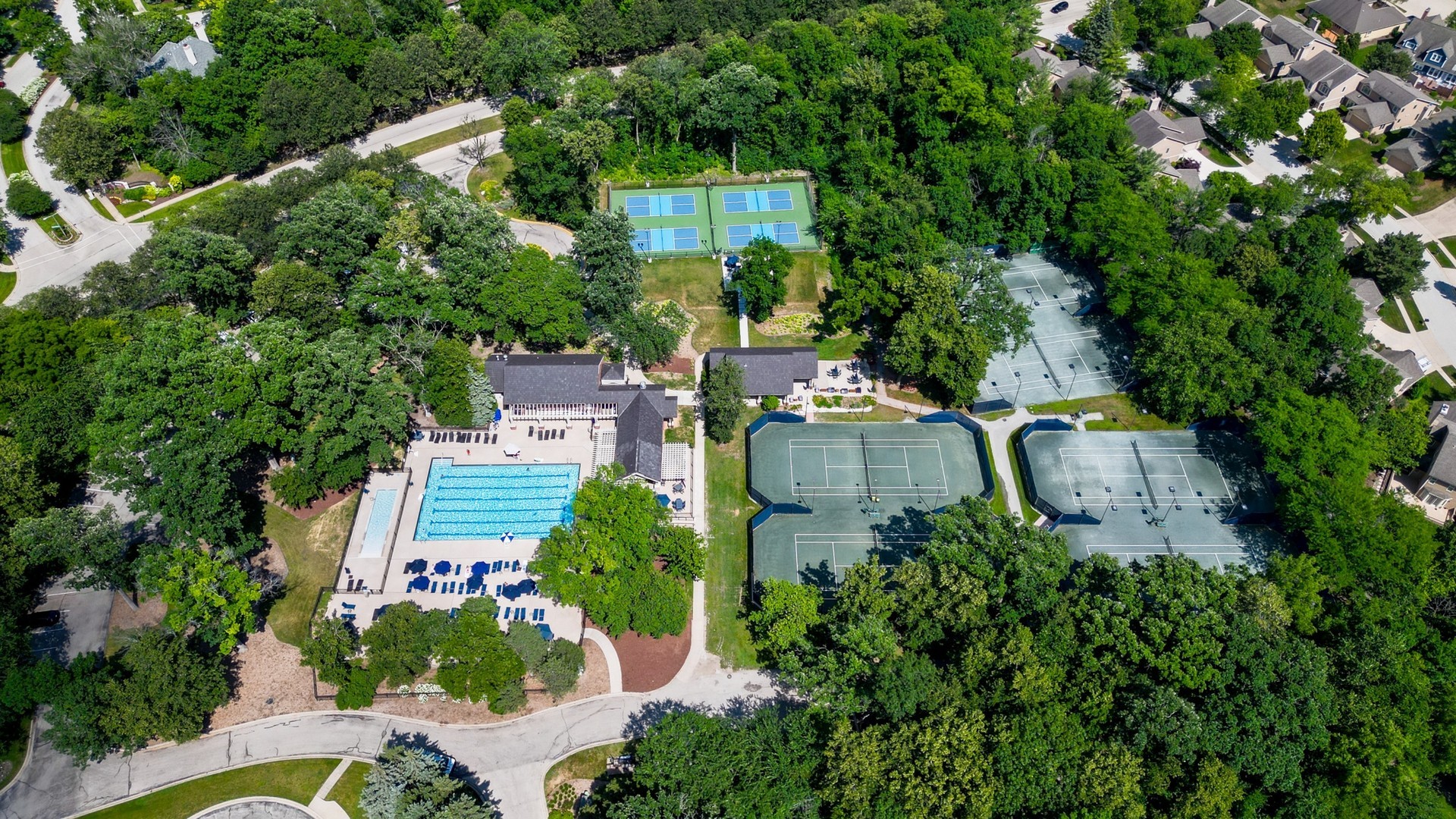 2249 kenyon Court, Aurora, IL 60502
