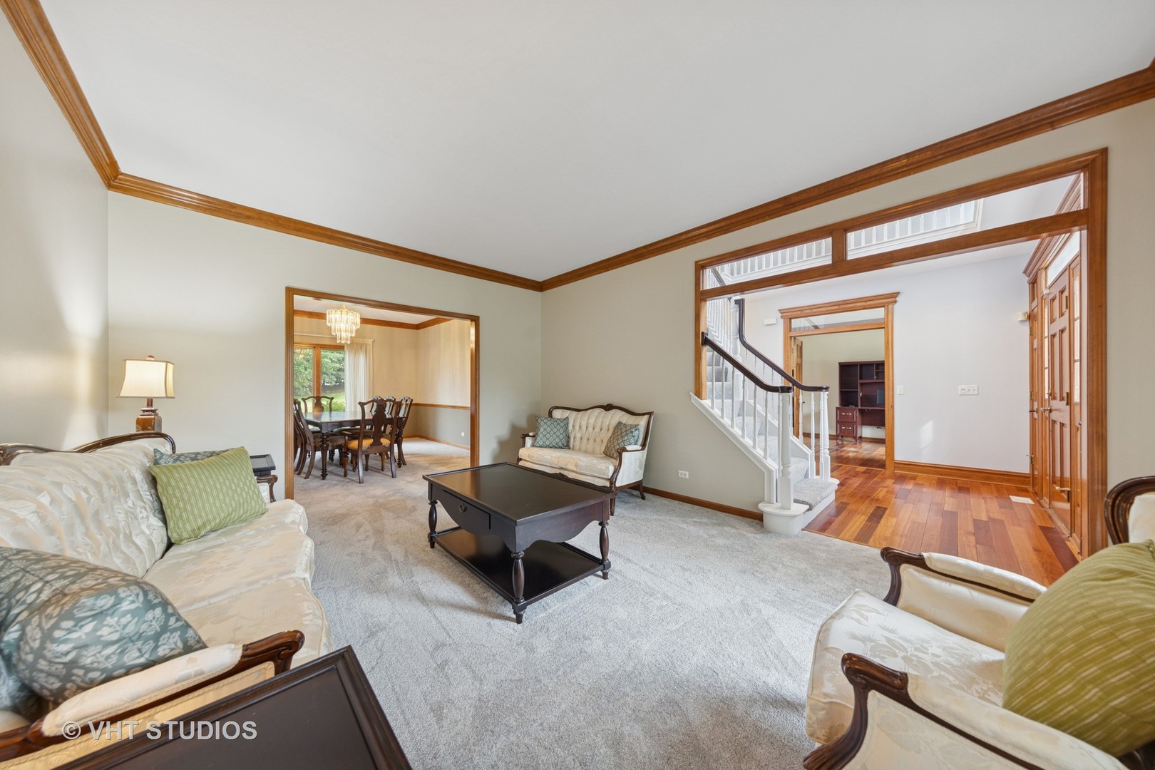 2249 kenyon Court, Aurora, IL 60502