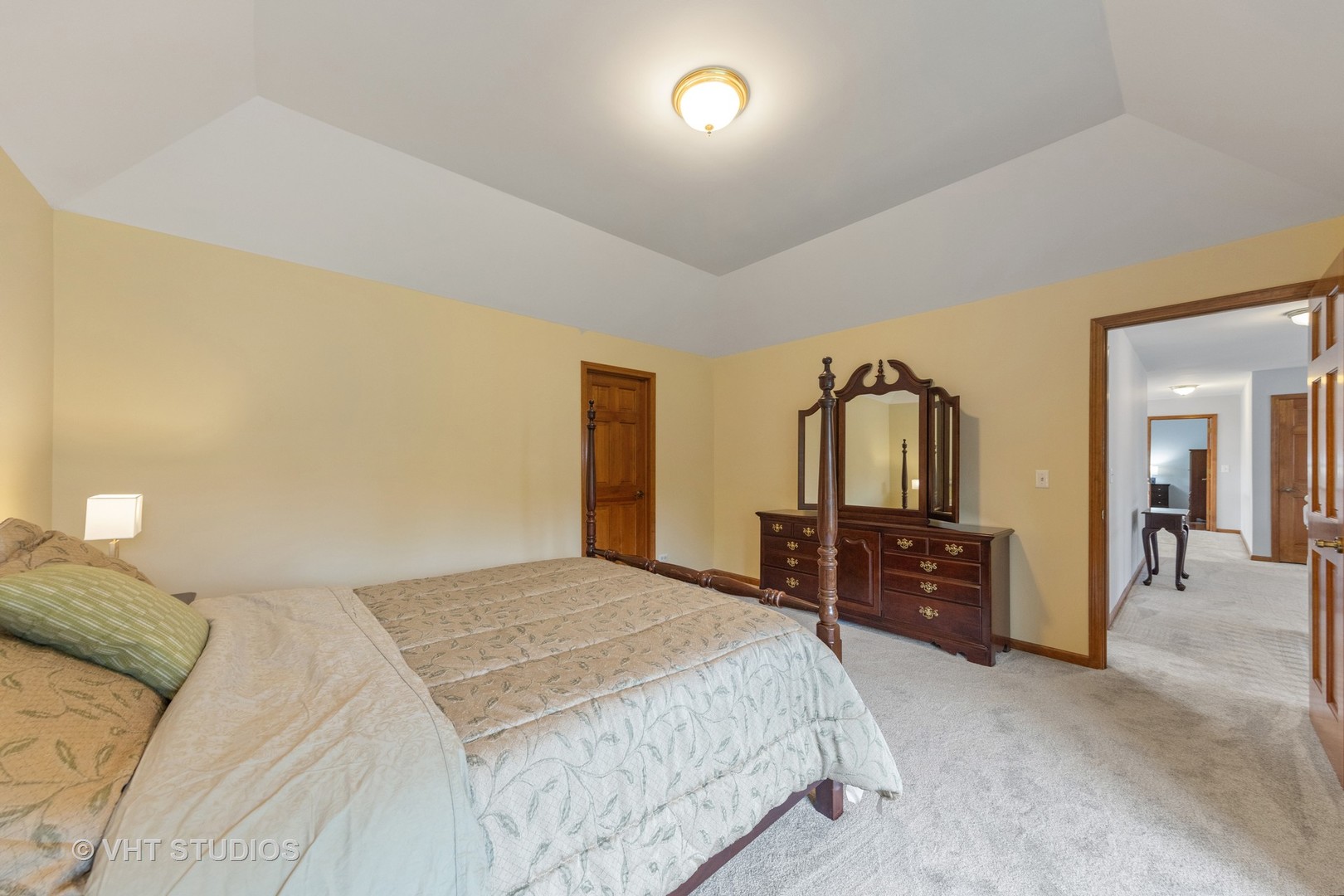 2249 kenyon Court, Aurora, IL 60502