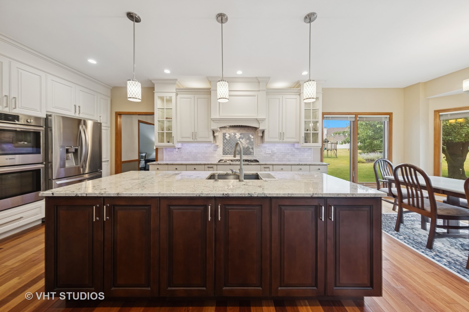 2249 kenyon Court, Aurora, IL 60502