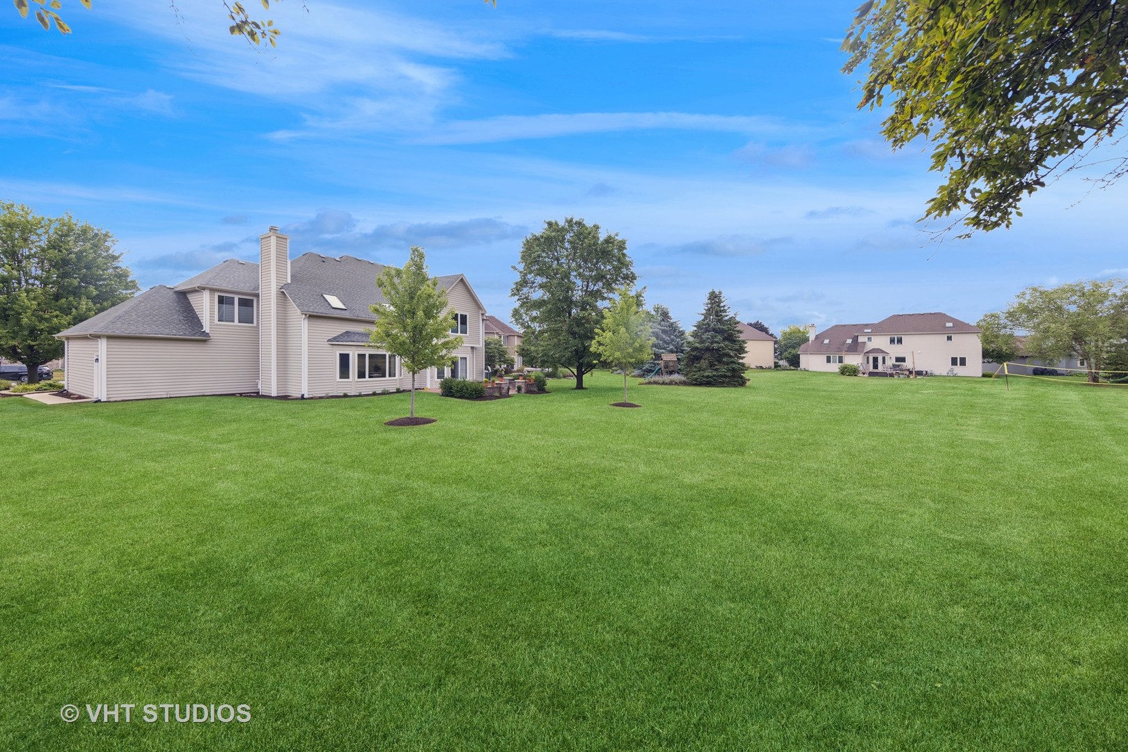 2249 kenyon Court, Aurora, IL 60502