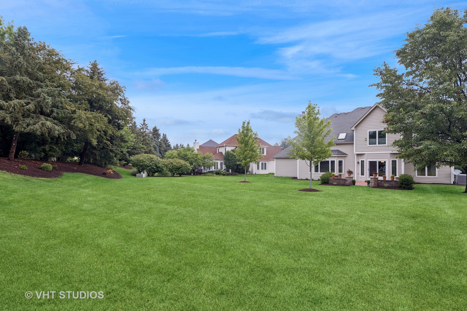2249 kenyon Court, Aurora, IL 60502