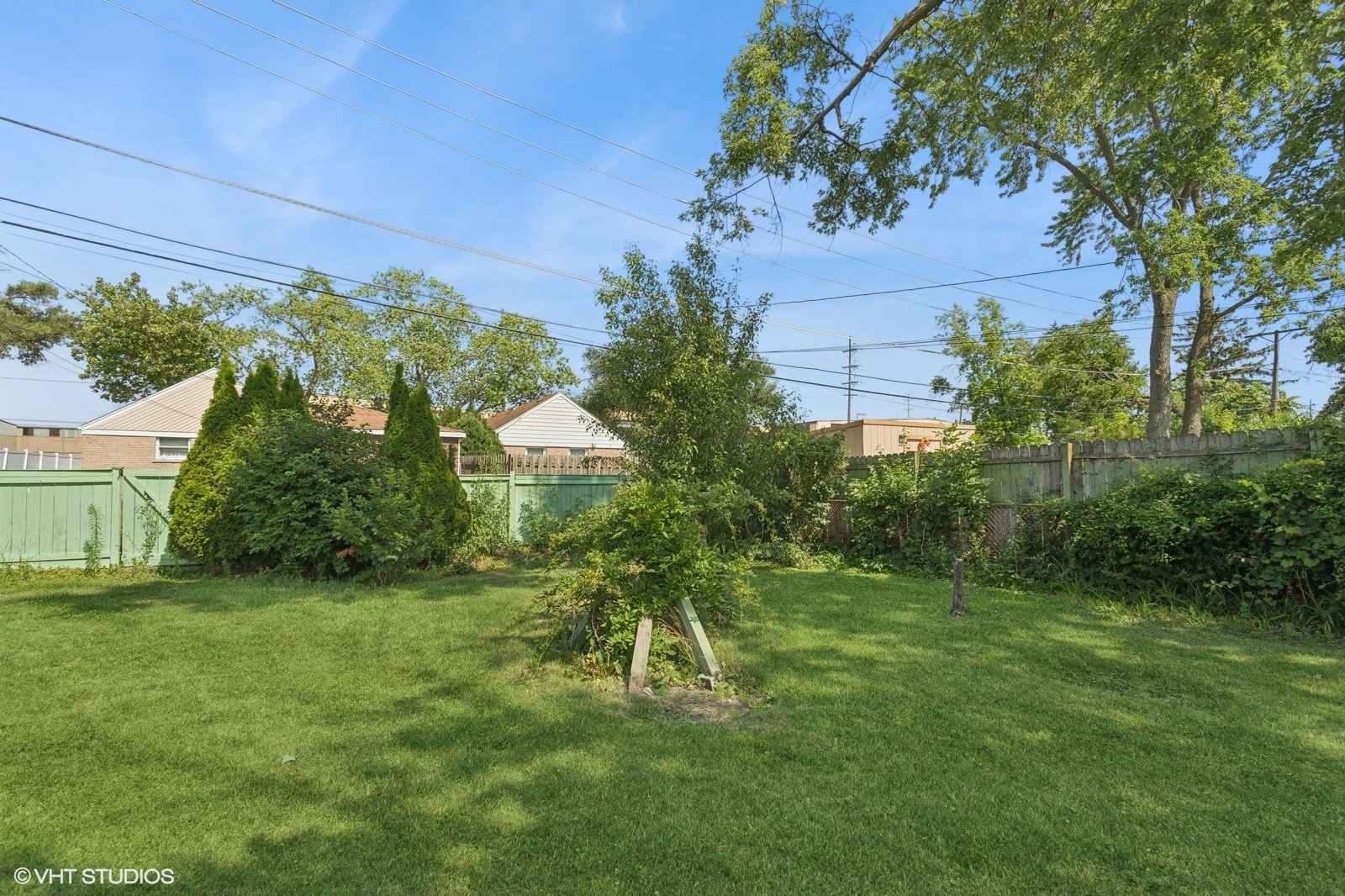 1113 Bristol Avenue, Westchester, IL 60154