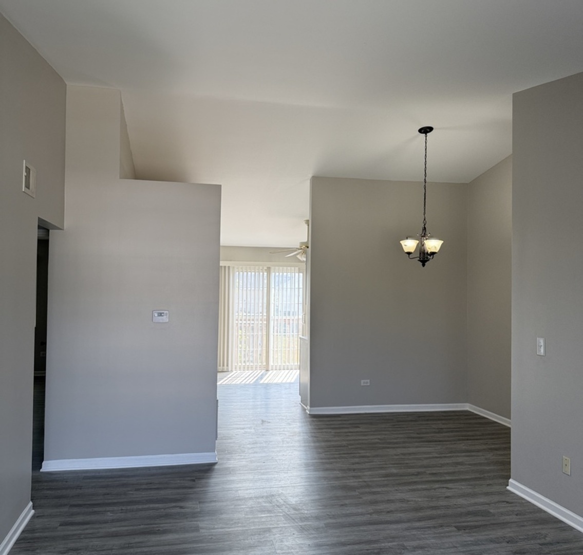 1411 BERTA Drive #2N, Crest Hill, IL 60403