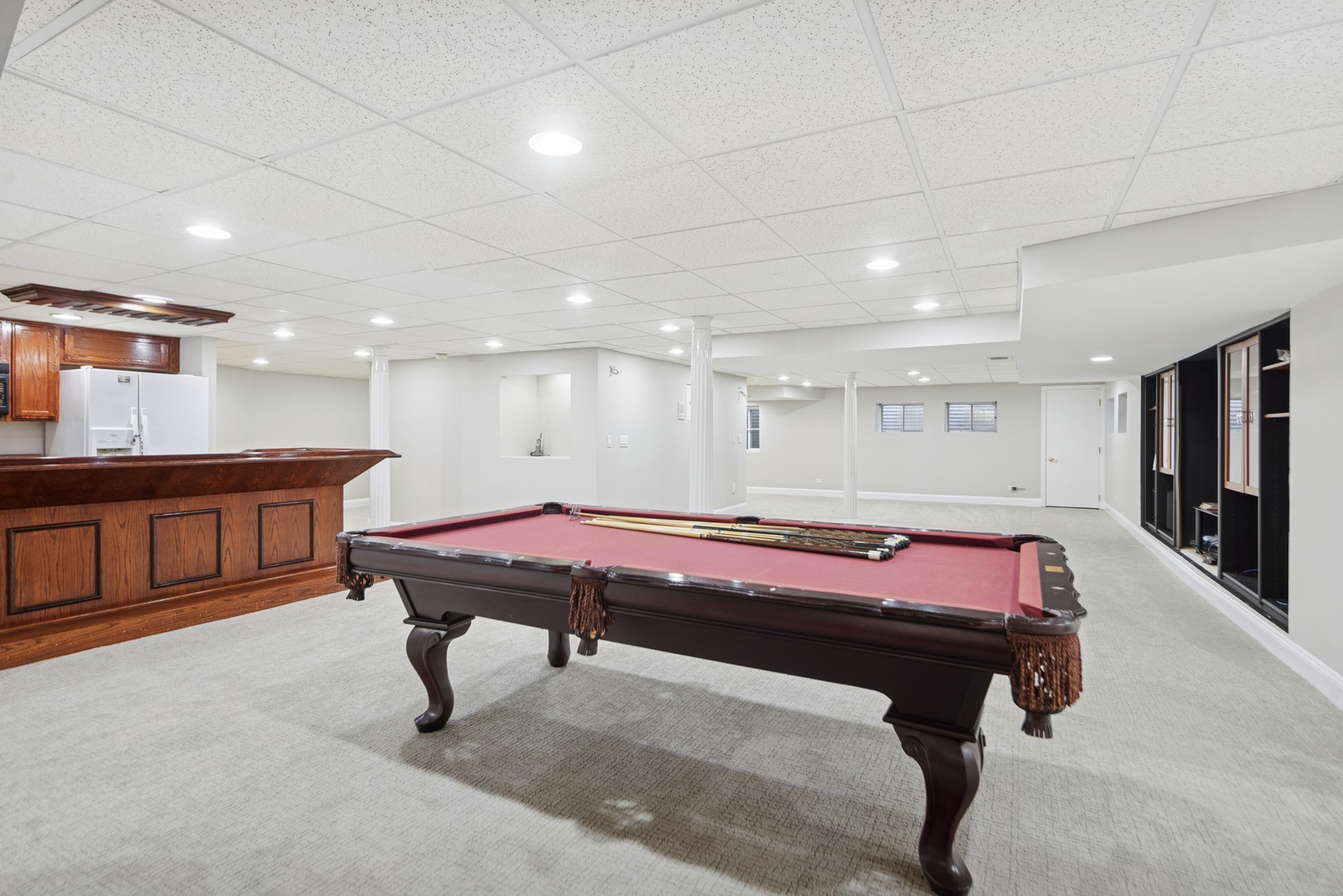 8120 Woodside Lane, Burr Ridge, IL 60527