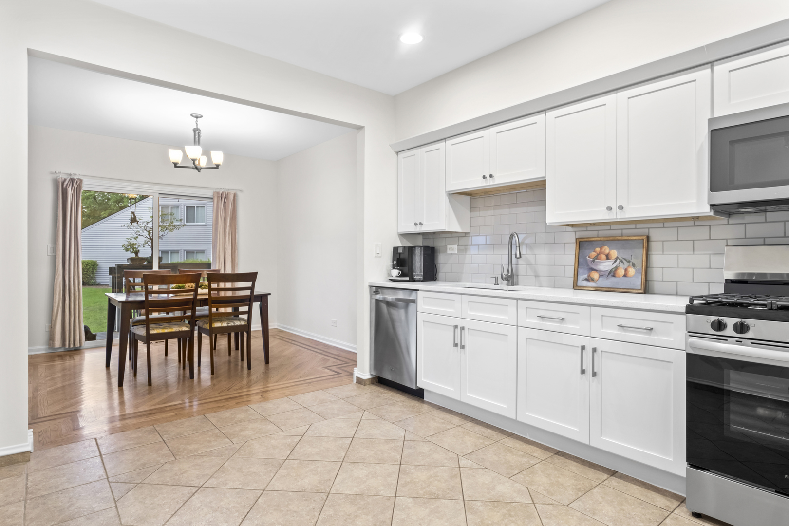 112 Autumn Court #112, Buffalo Grove, IL 60089
