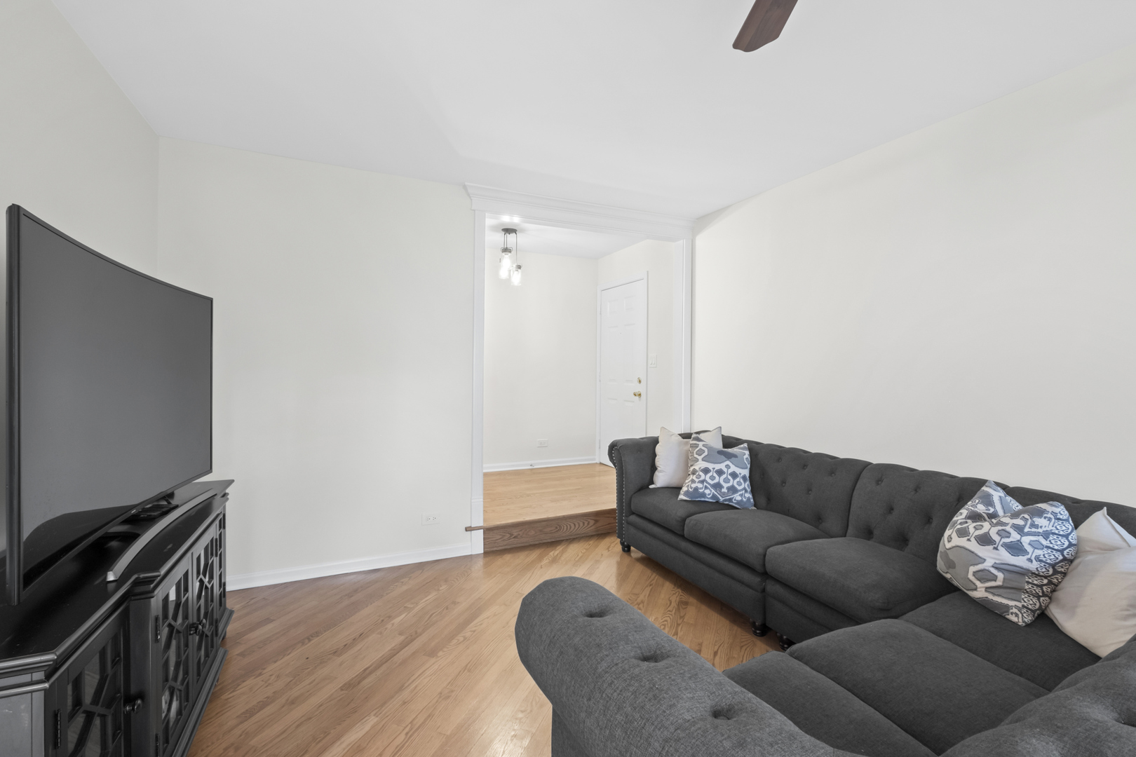 112 Autumn Court #112, Buffalo Grove, IL 60089
