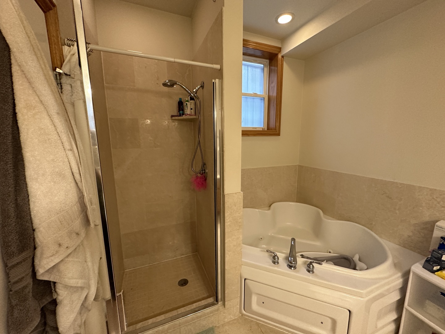 4726 N WINTHROP Avenue #G, Chicago, IL 60640