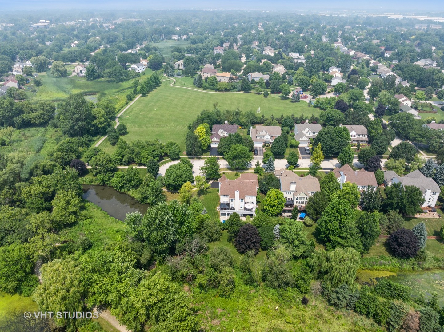 6191 Oakmont Lane, Gurnee, IL 60031