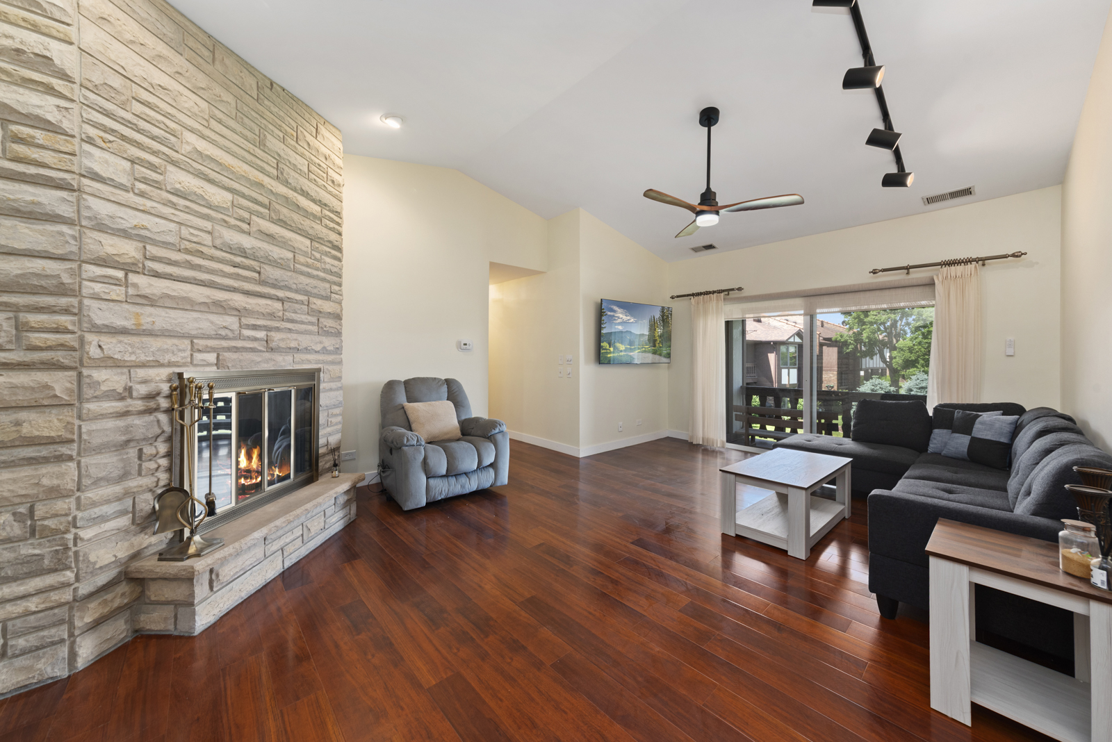 12912 Mill Drive #B2, Palos Park, IL 60464