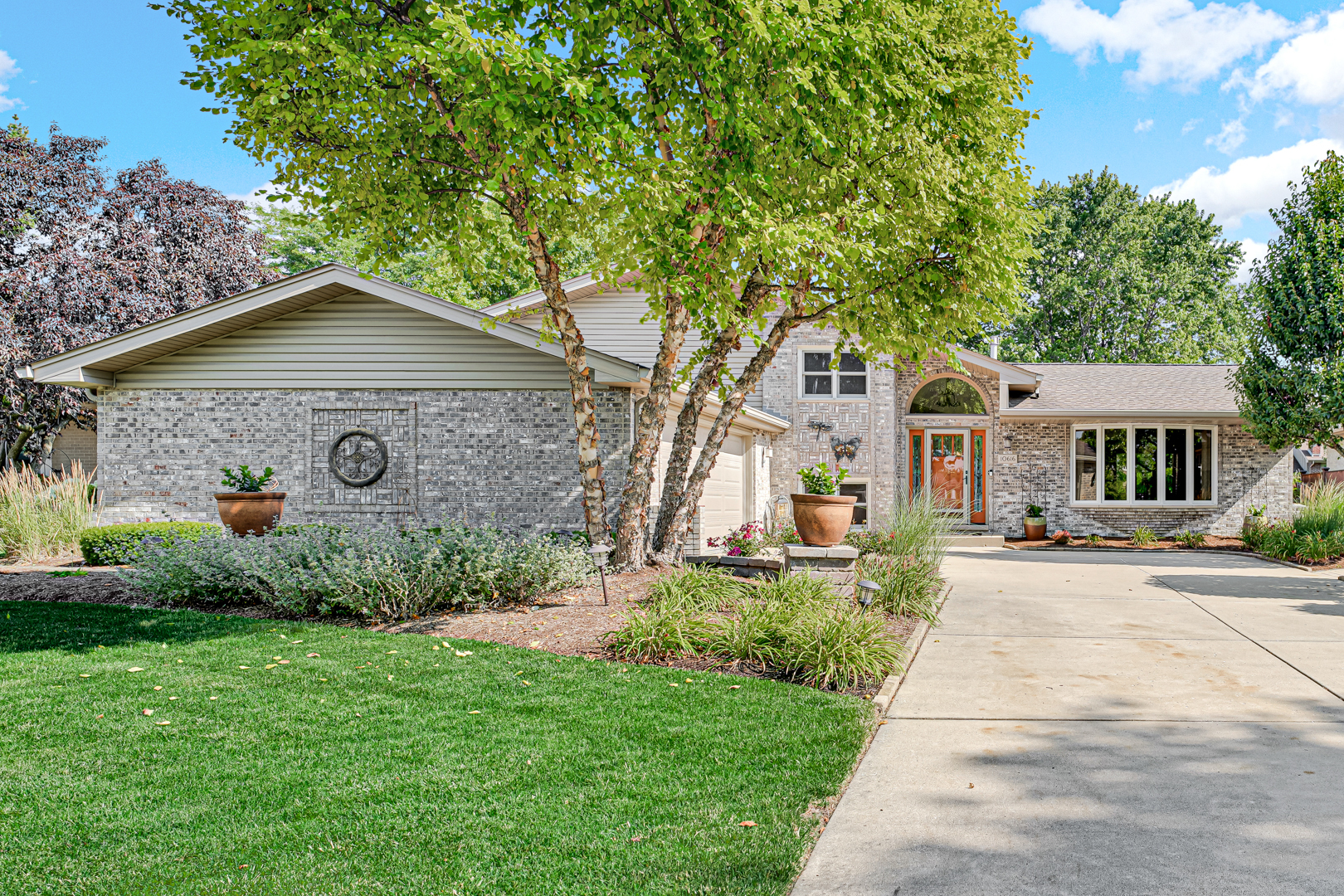 10616 Willow Avenue, Mokena, IL 60448