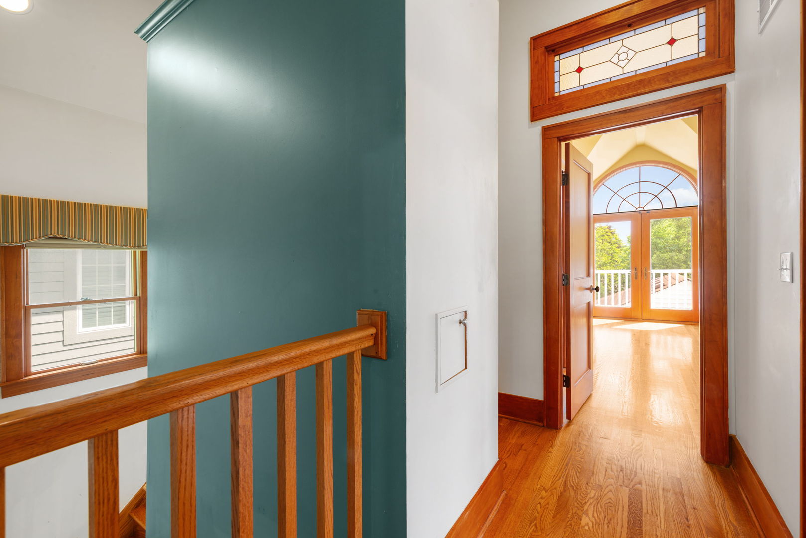 113 N Warwick Avenue, Westmont, IL 60559