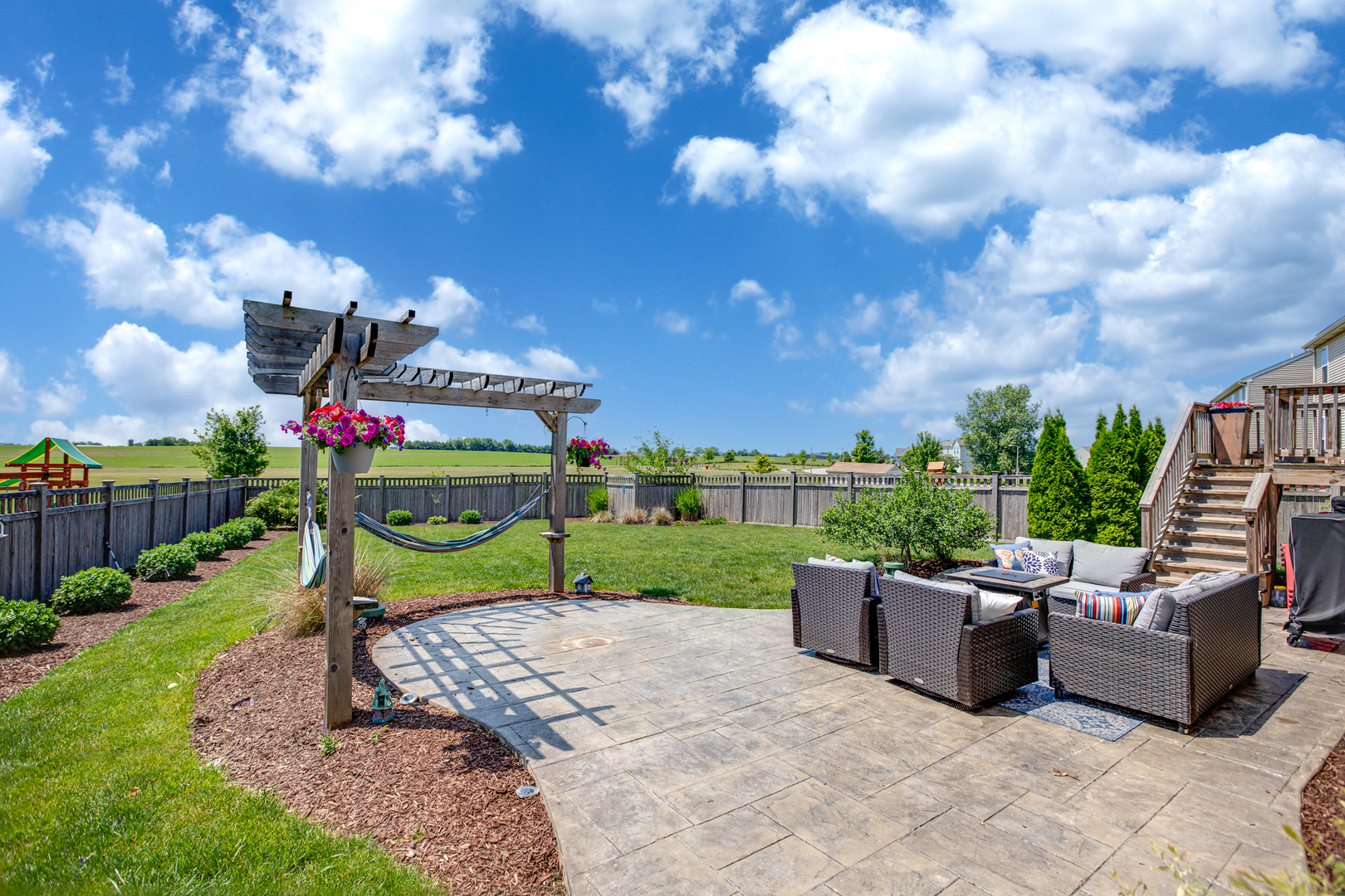662 Kentshire Drive, Yorkville, IL 60560