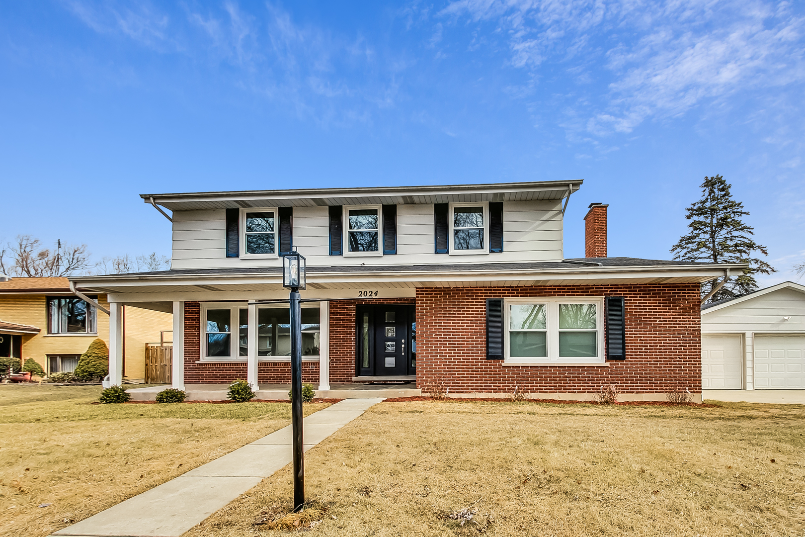 2024 E Wintergreen Avenue, Mount Prospect, IL 60056
