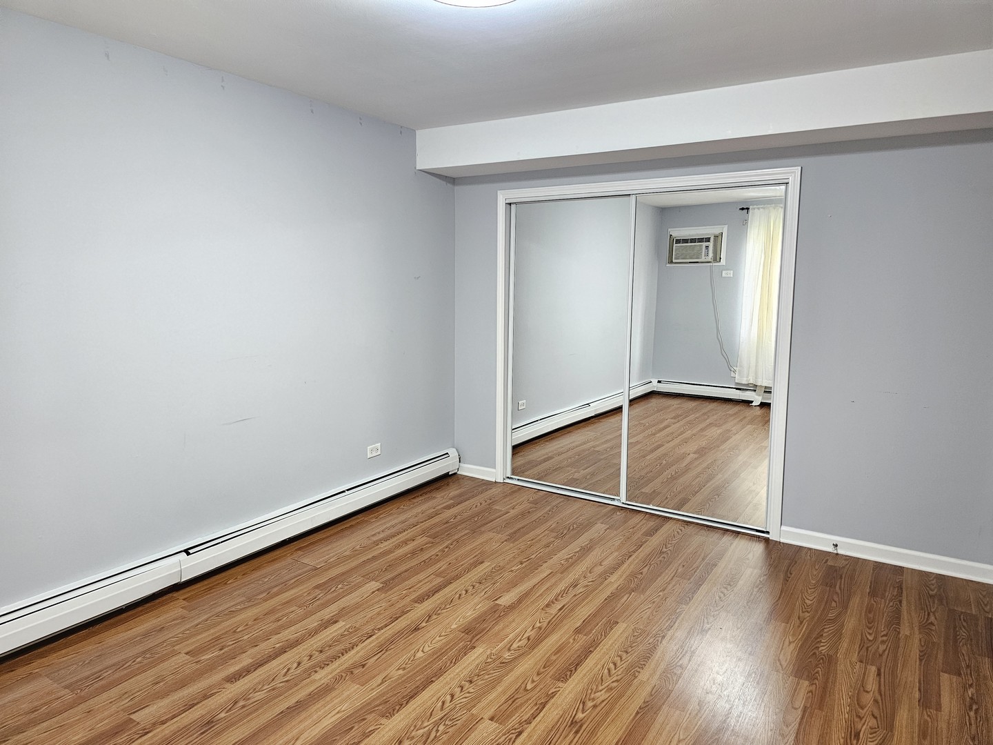 12 Parkside Court #4, Vernon Hills, IL 60061