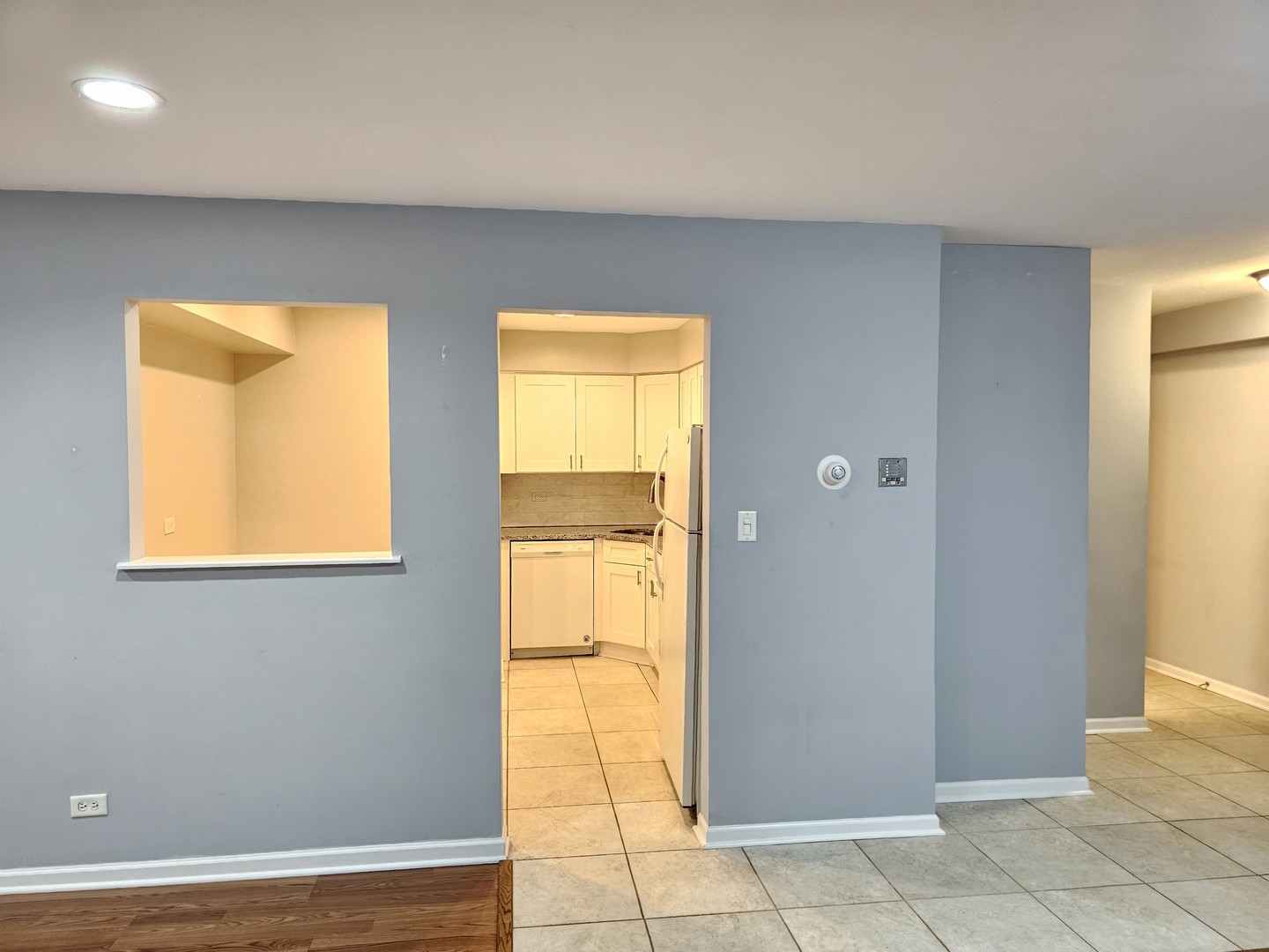 12 Parkside Court #4, Vernon Hills, IL 60061
