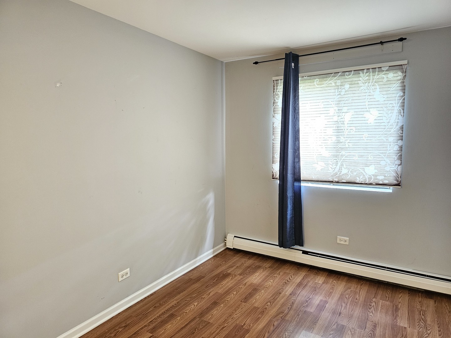 12 Parkside Court #4, Vernon Hills, IL 60061