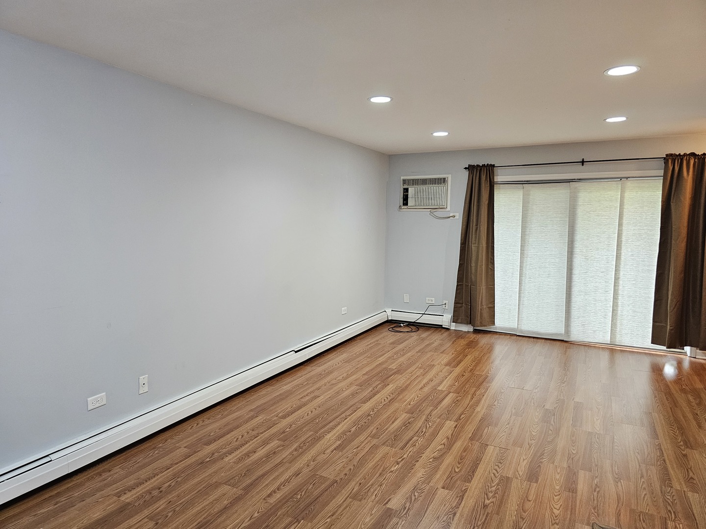 12 Parkside Court #4, Vernon Hills, IL 60061