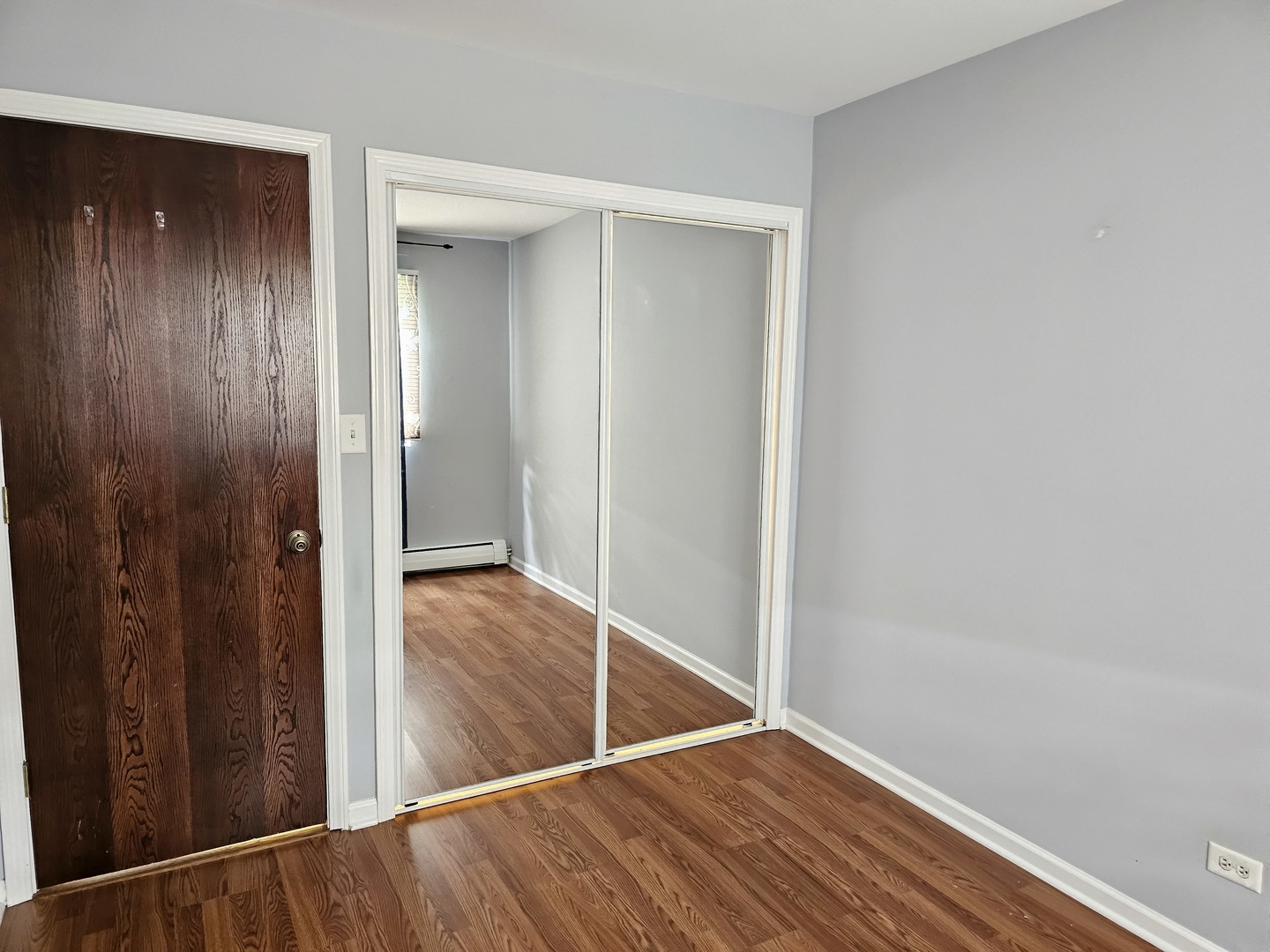 12 Parkside Court #4, Vernon Hills, IL 60061