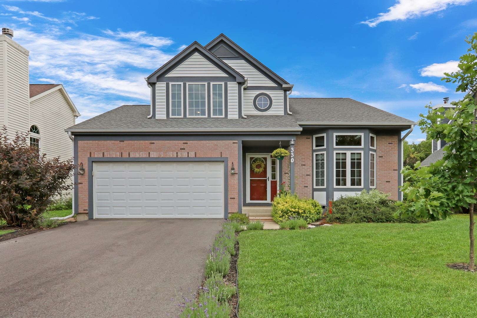 330 Dorchester Lane, Grayslake, IL 60030