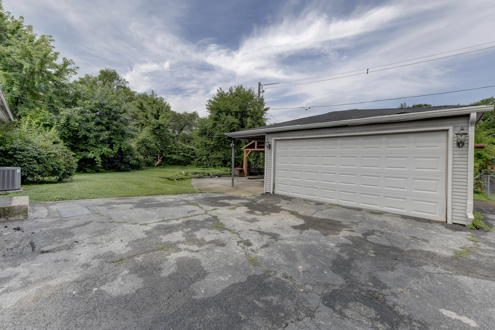 16218 Sussex Court, Markham, IL 60428