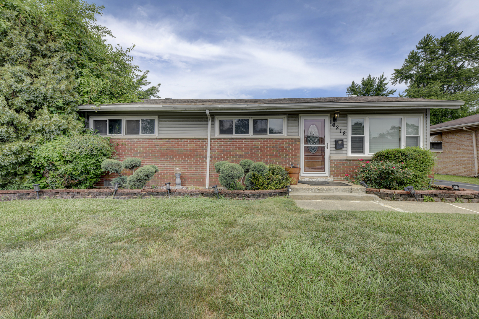 16218 Sussex Court, Markham, IL 60428