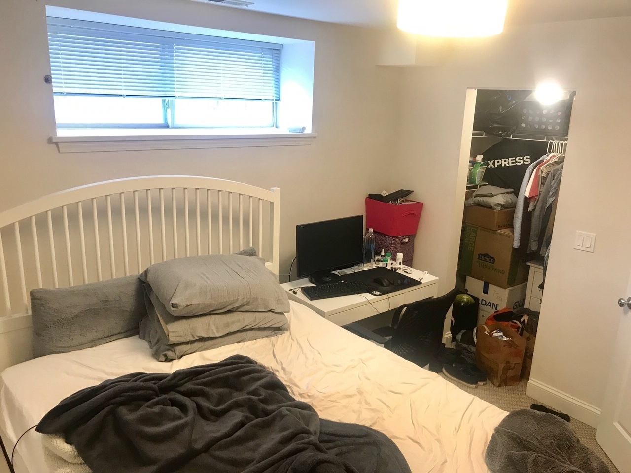811 W Lill Avenue #101, Chicago, IL 60614