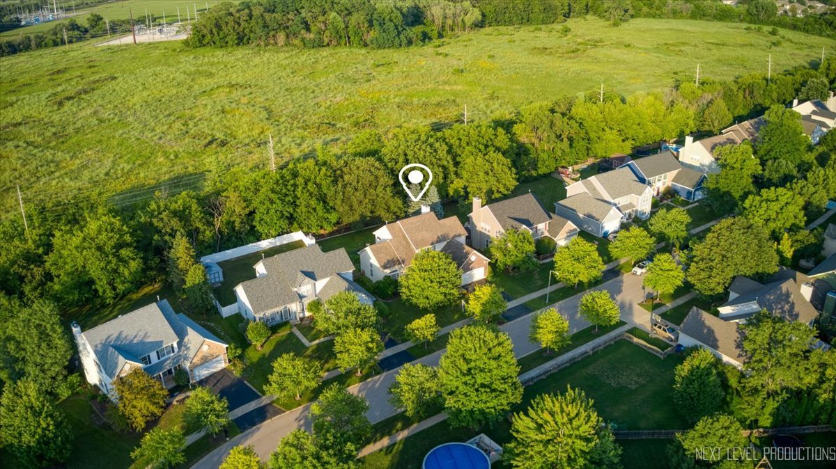 1949 PINNACLE Drive, Aurora, IL 60502