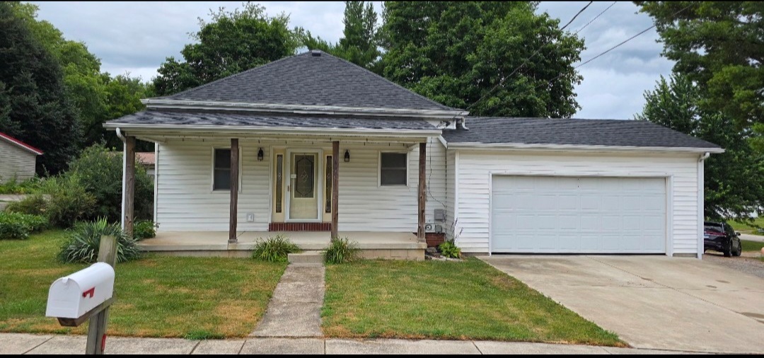 402 N Joselyn Street, Heyworth, IL 61745