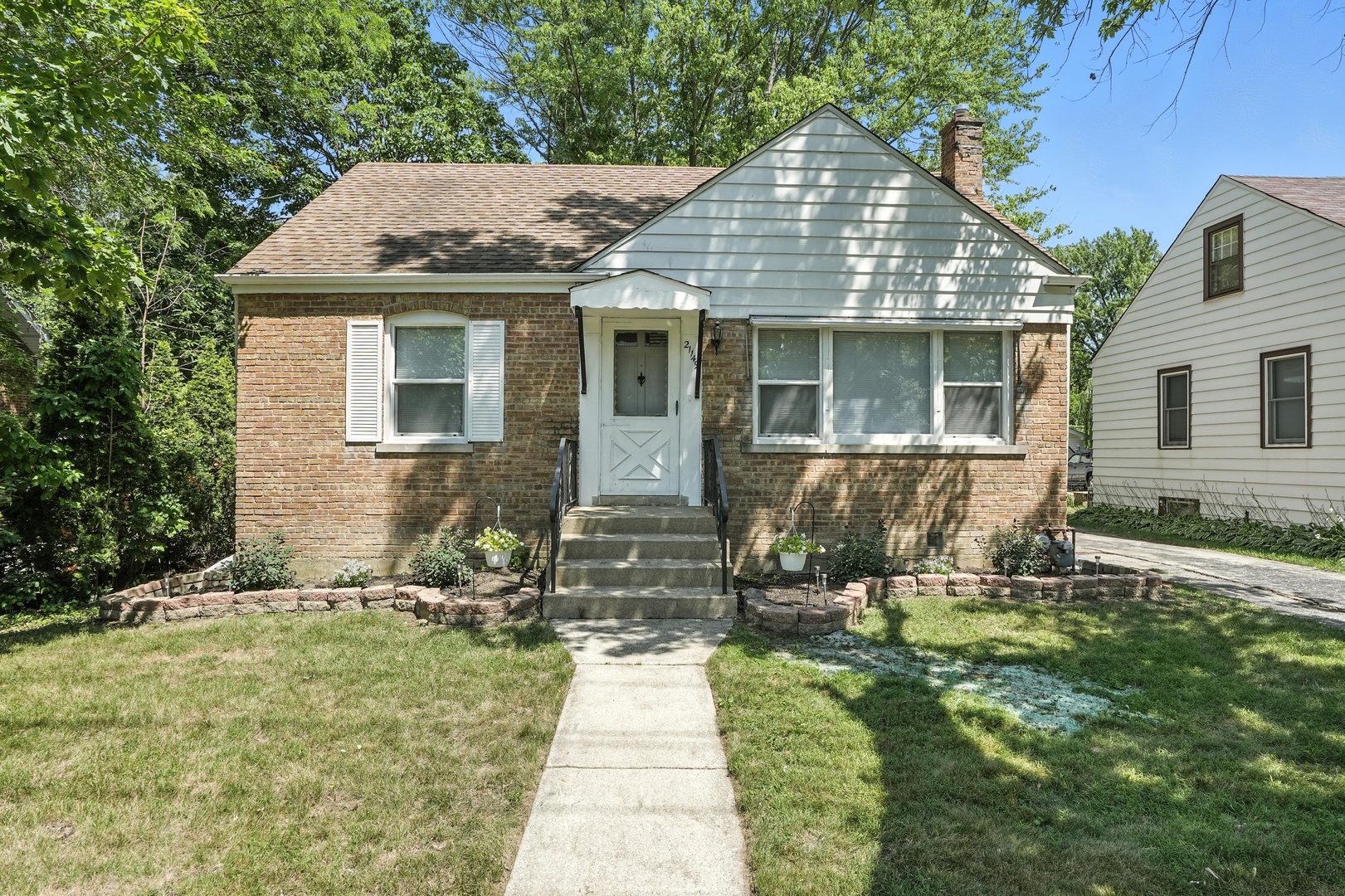 21149 Main Street, Matteson, IL 60443
