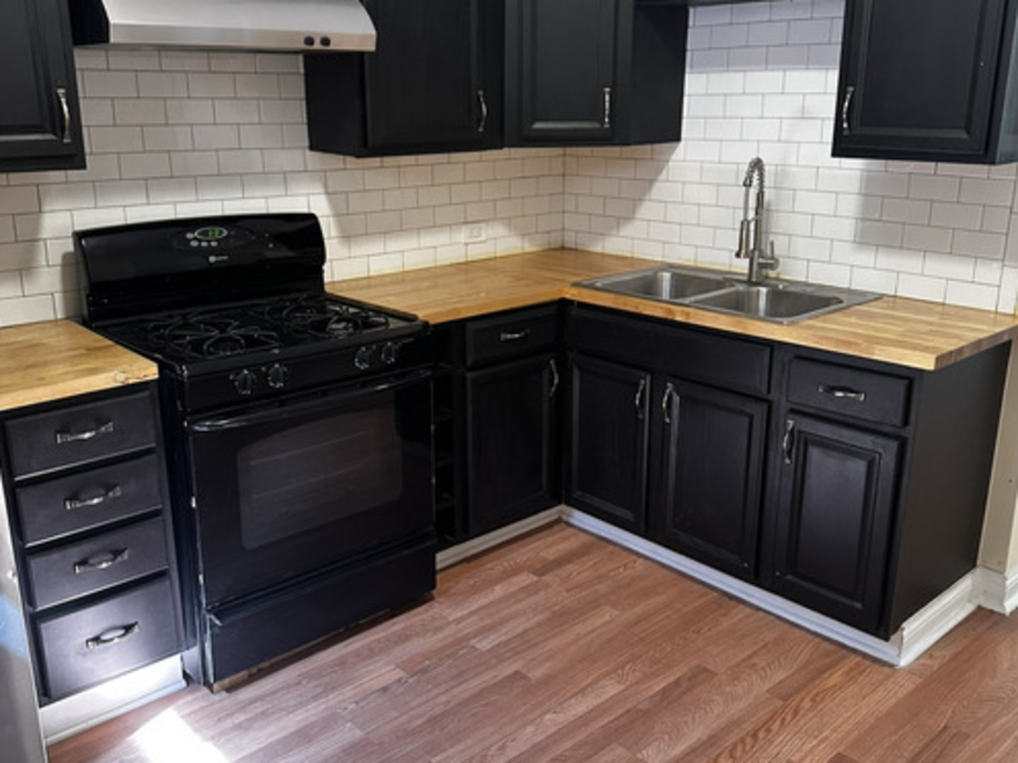 7144 S Wentworth Avenue, Chicago, IL 60621