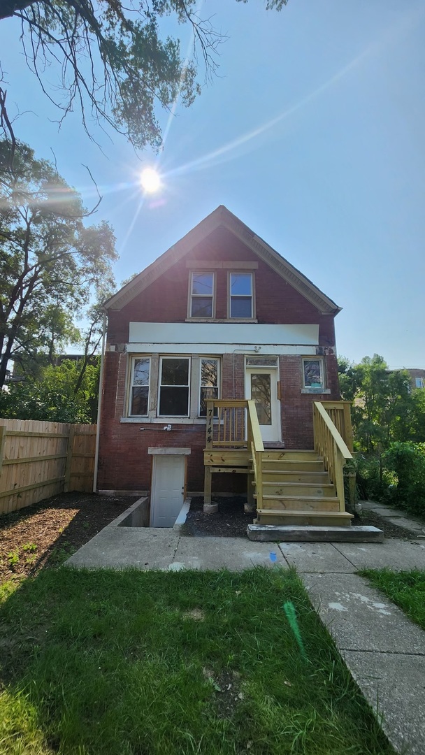 7144 S Wentworth Avenue, Chicago, IL 60621