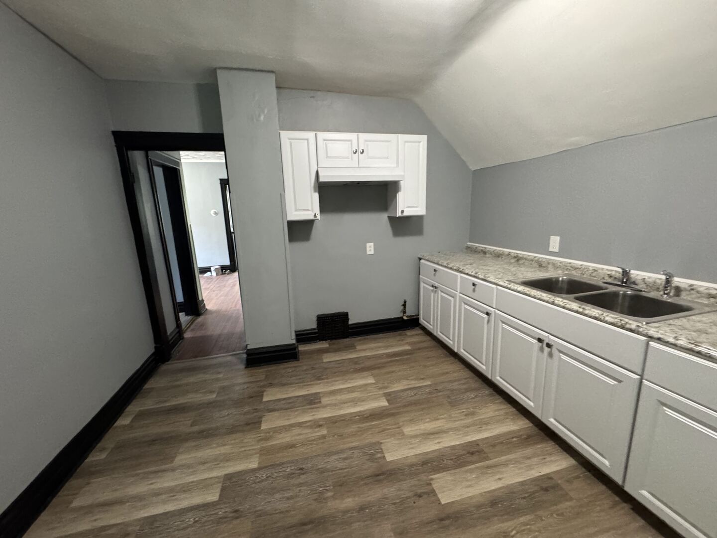 33 W 112th Place, Chicago, IL 60628
