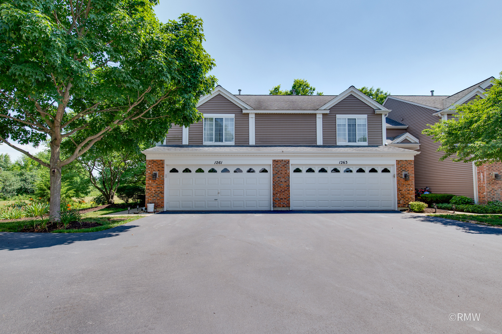 1261 River Ash Court, Bartlett, IL 60103