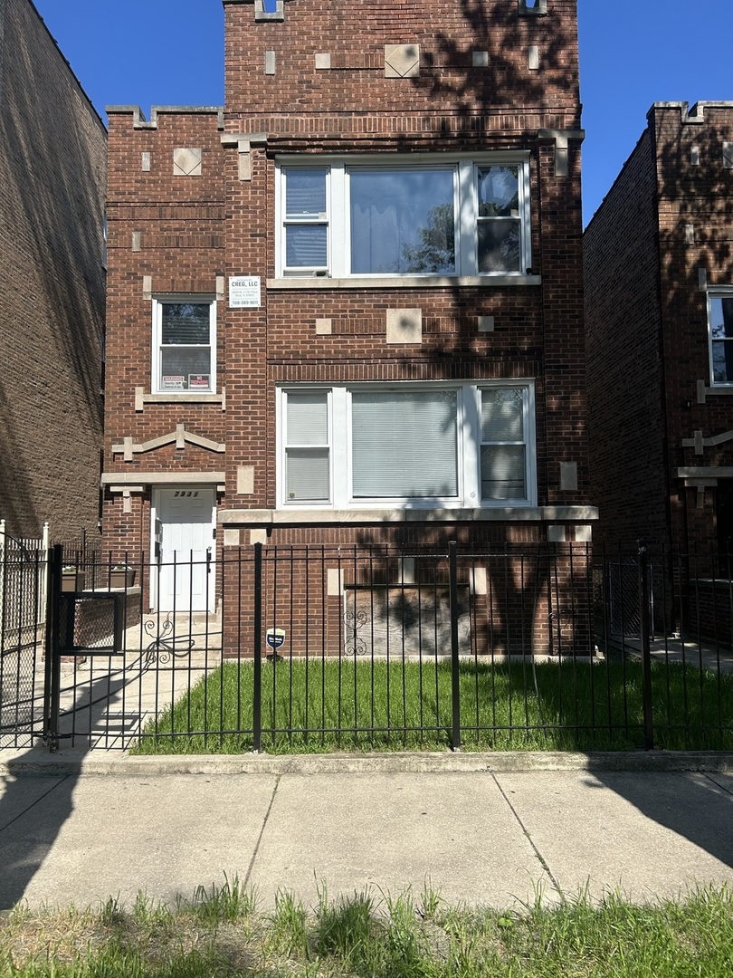 7931 S Paulina Street #1, Chicago, IL 60620