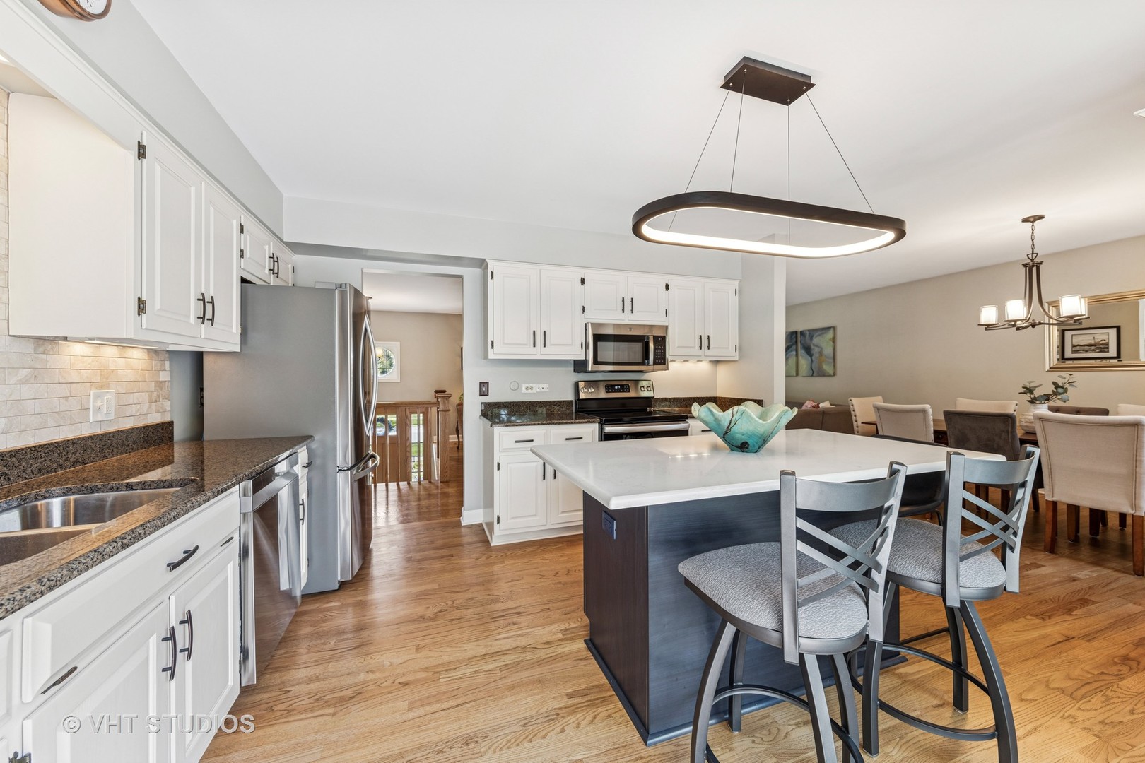 1010 59th Street, Lisle, IL 60532