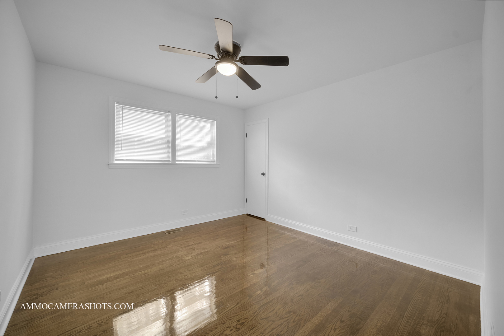 8128 S Dobson Avenue, Chicago, IL 60619