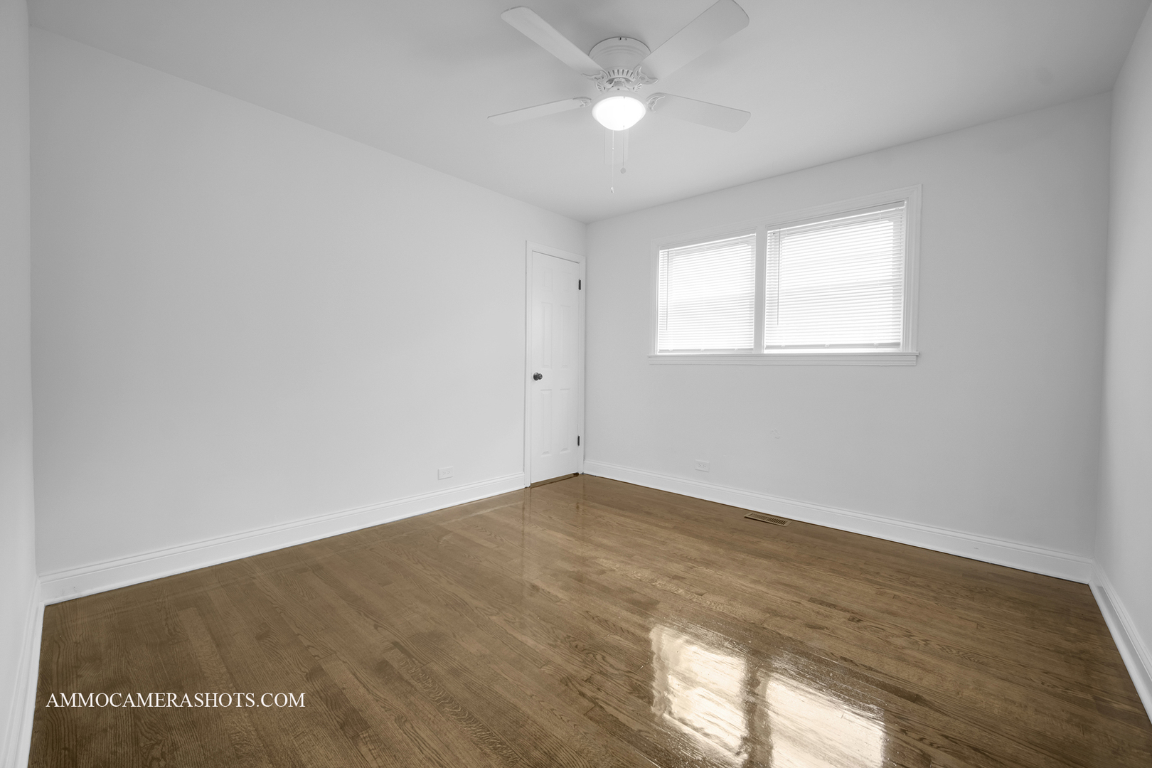 8128 S Dobson Avenue, Chicago, IL 60619