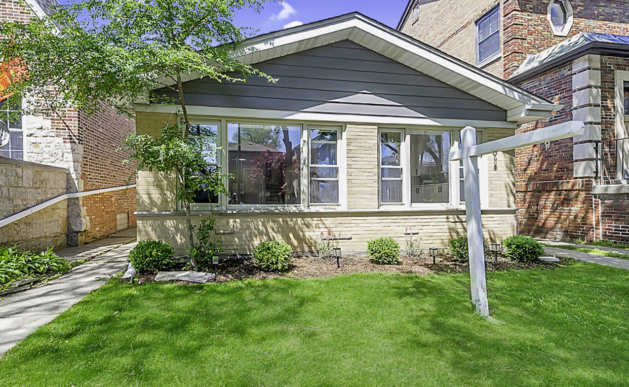 5848 N Drake Avenue, Chicago, IL 60659