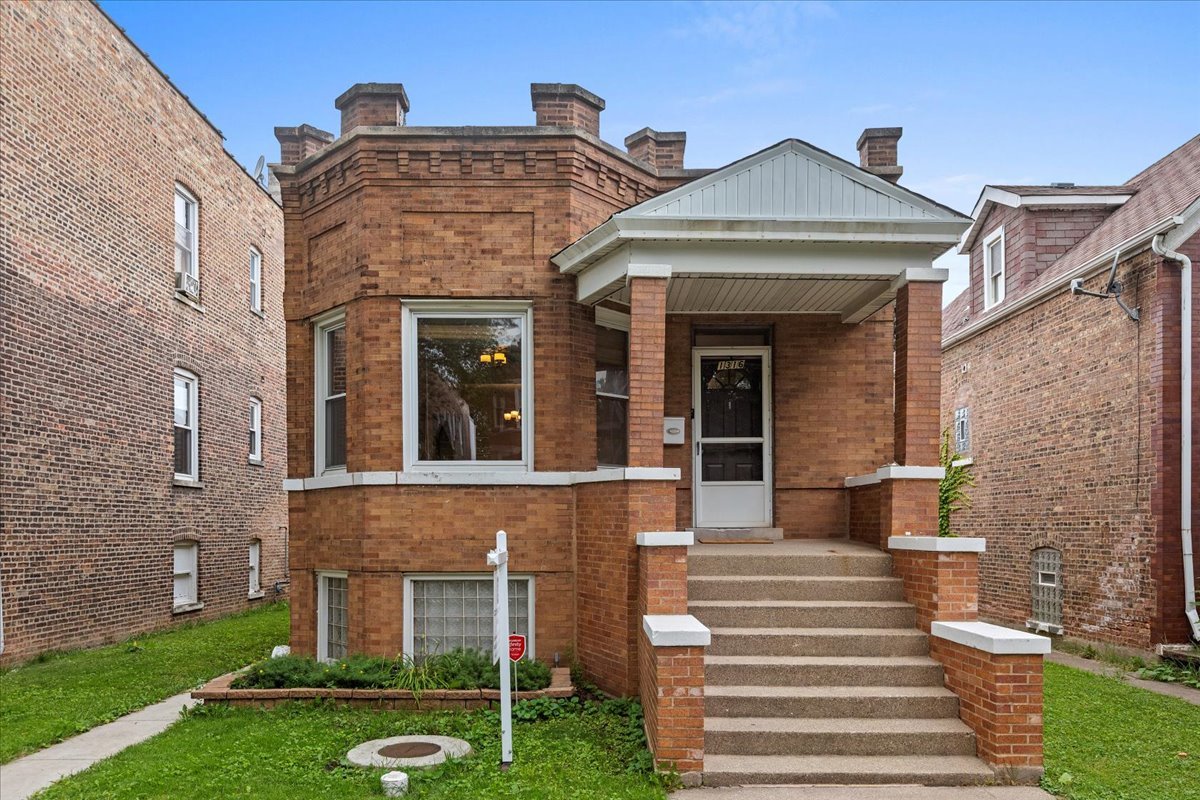 1316 59th Avenue, Cicero, IL 60804