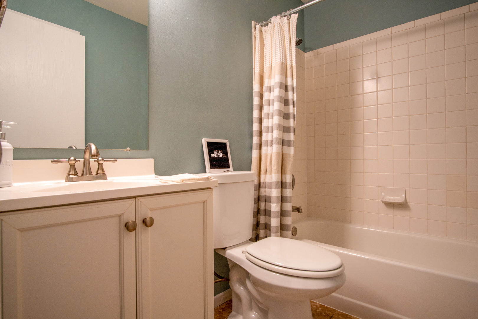 15 Gant Circle #E, Streamwood, IL 60107