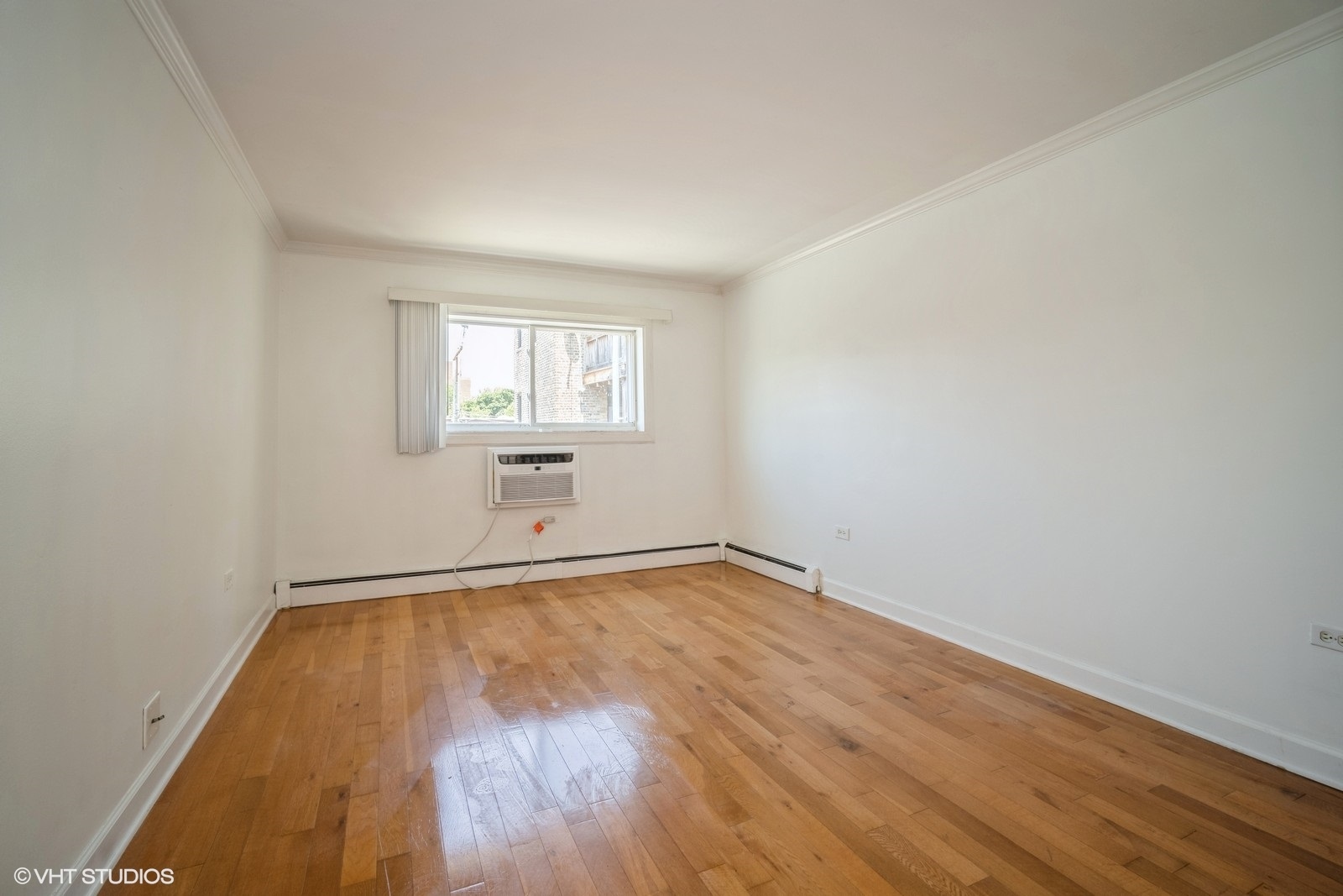 1508 W Pratt Boulevard #2C, Chicago, IL 60626